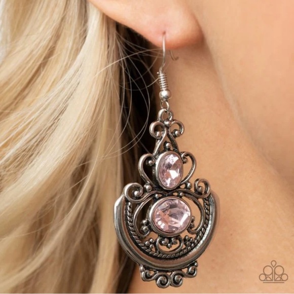 🎉HP🎊🆕Pink and Silver Paparazzi Jewelry Bundle - Picture 8 of 8